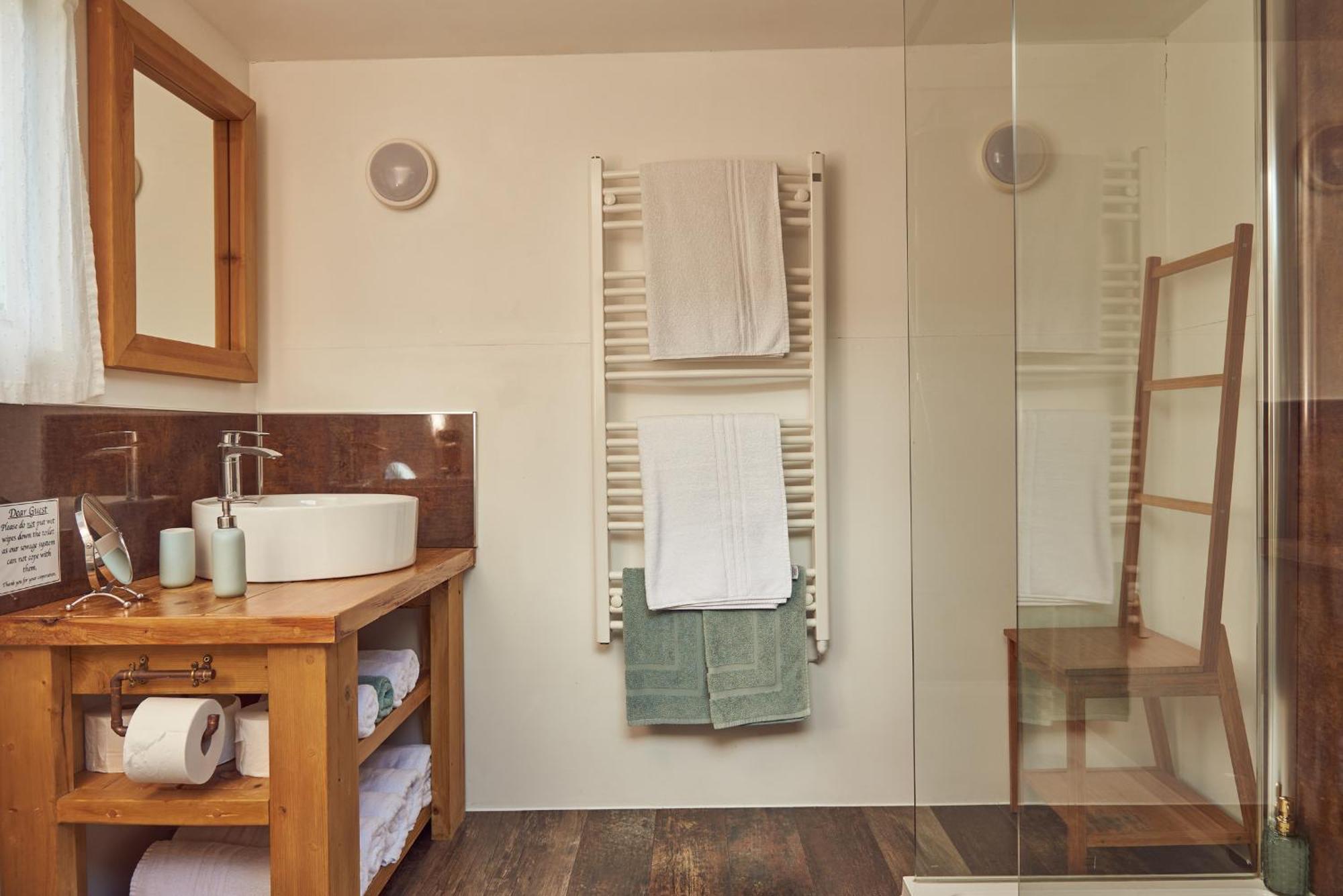 Tall Trees Glamping Baltonsborough ภายนอก รูปภาพ